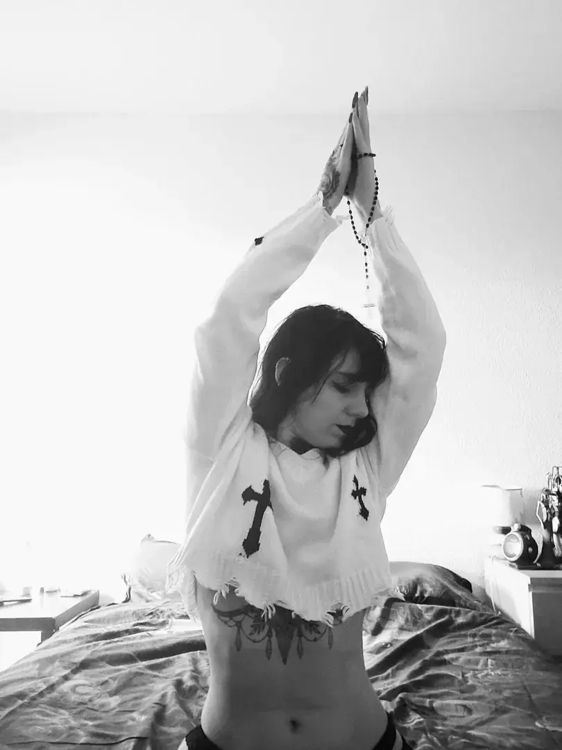 Lilith_hell68 - Photo exclusive MYM 1 | French Modèles