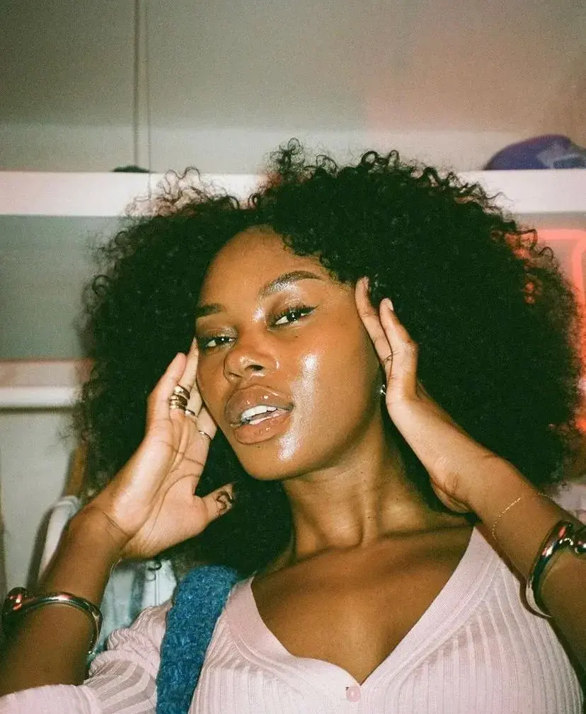 Leak public de Lindiwedim — « Omo, you dey fine o » (nude) sur MYM