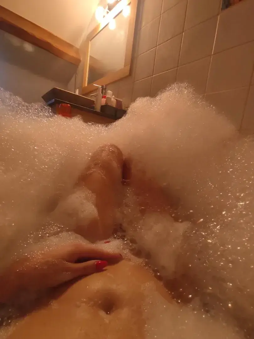 Bubble bath 🧼
