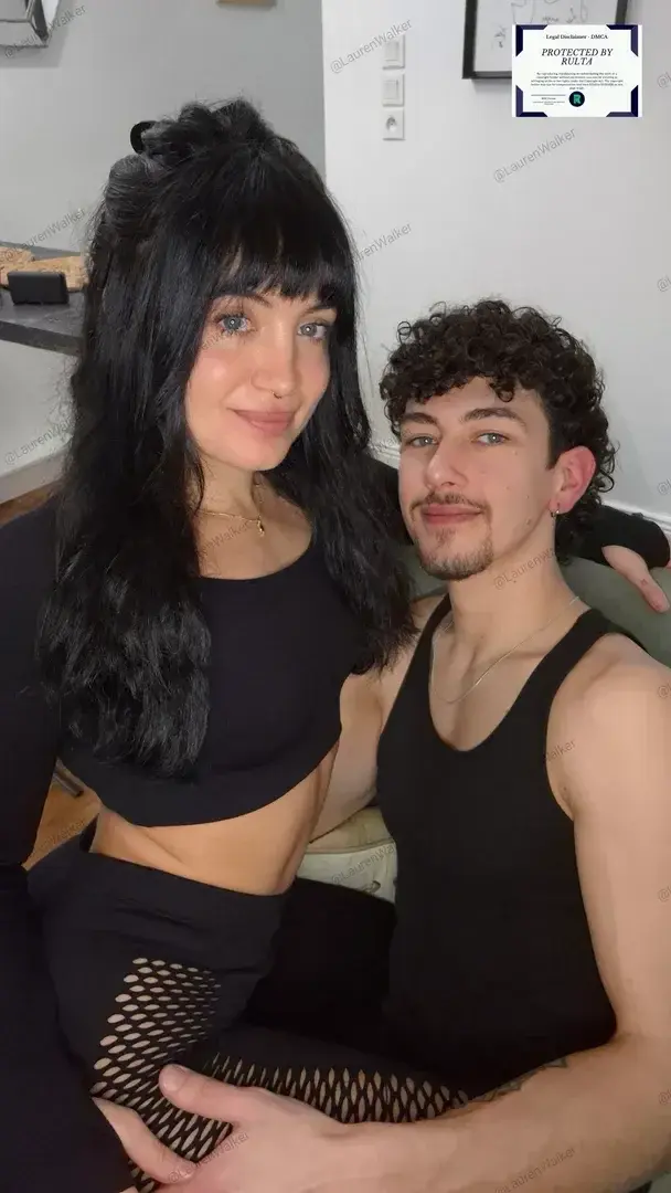 Leak & nude MYM — Laurenwalker : « Hey mes chats 💕 Cette semaine sur mon mym, nouvelle vidéo avec mon sexfriend Croate Antonio! La dernière qu'on a filmé quand il m'a rendu visite en France récemment 🙂‍↕️Sextape 100% POV sous la douche 🚿 Il me pisse dans la bouche et sur les seins 🙈 Puis je suce sa grosse queue avant de l'enfoncer profondément dans ma chatte pour qu'il me pilone... Jusqu'à ce qu'il jouisse sur mon cul 😌La vidéo et les photos arrivent cette semaine sur mon mym, bon visionnage 💦🍓PROMO🍓  -40% sur les abonnements ET les réabonnements à mon mym jusqu'au 13/02 avec le code : VLOG40#SaintValentinMYM » (MYM)