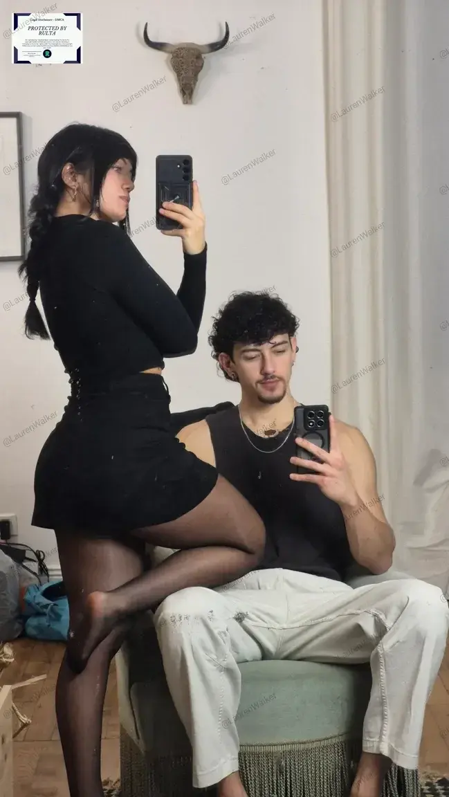 Leak & nude MYM — Laurenwalker : « J'ai joué à action ou vérité avec mon petit copain croate AntonioOn réponds à pleins de questions perso et sexy, et on se donnedes gages ULTRA HOT (comme manger ma chatte, déchirer mes collants..)Jusqu'à ce que ça devienne hors de contrôle!!  😌🌸NOUVEAUX ABONNÉS : -75% sur les abonnements à mon mym avec le code : OLDMAN75🌸 RÉABONNEMENT : -20% sur les abonnements avec le code : REABO20 » (MYM)