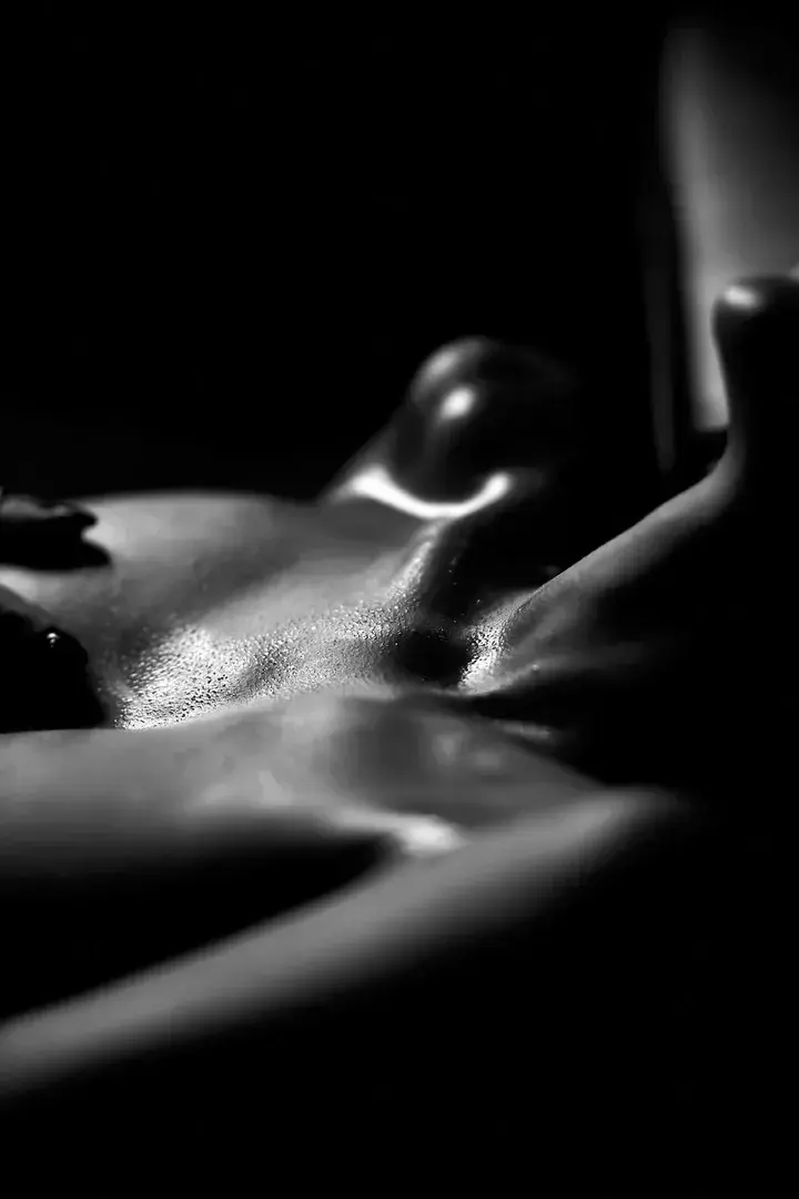 Leak & nude 4 — Fineart_erotica