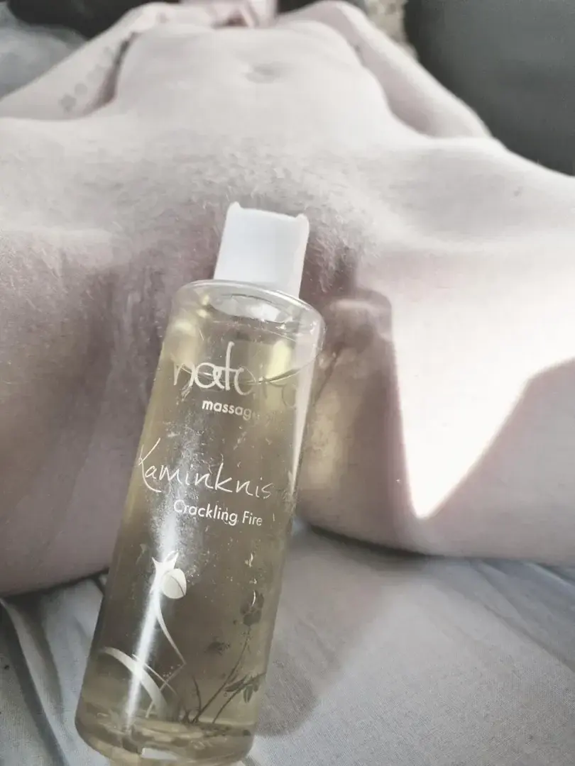 Tu ne seras pa déçu si tu t'abonnes des nouvelles photos tous les 2jours vidéo minimum 2 par semaines,.... qu'est que tu fais encore là.. fonce  😏😏😈😈