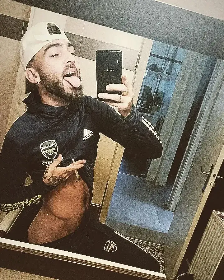 Leak & nude 3 — petit_diable
