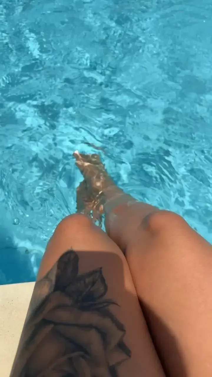 Leak & nude 5 — Luciee21