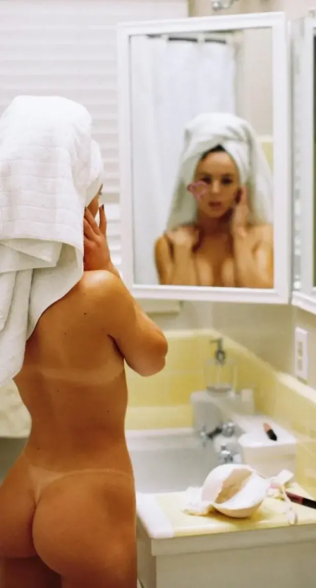 Leak & nude 1 — Sxphotovideos