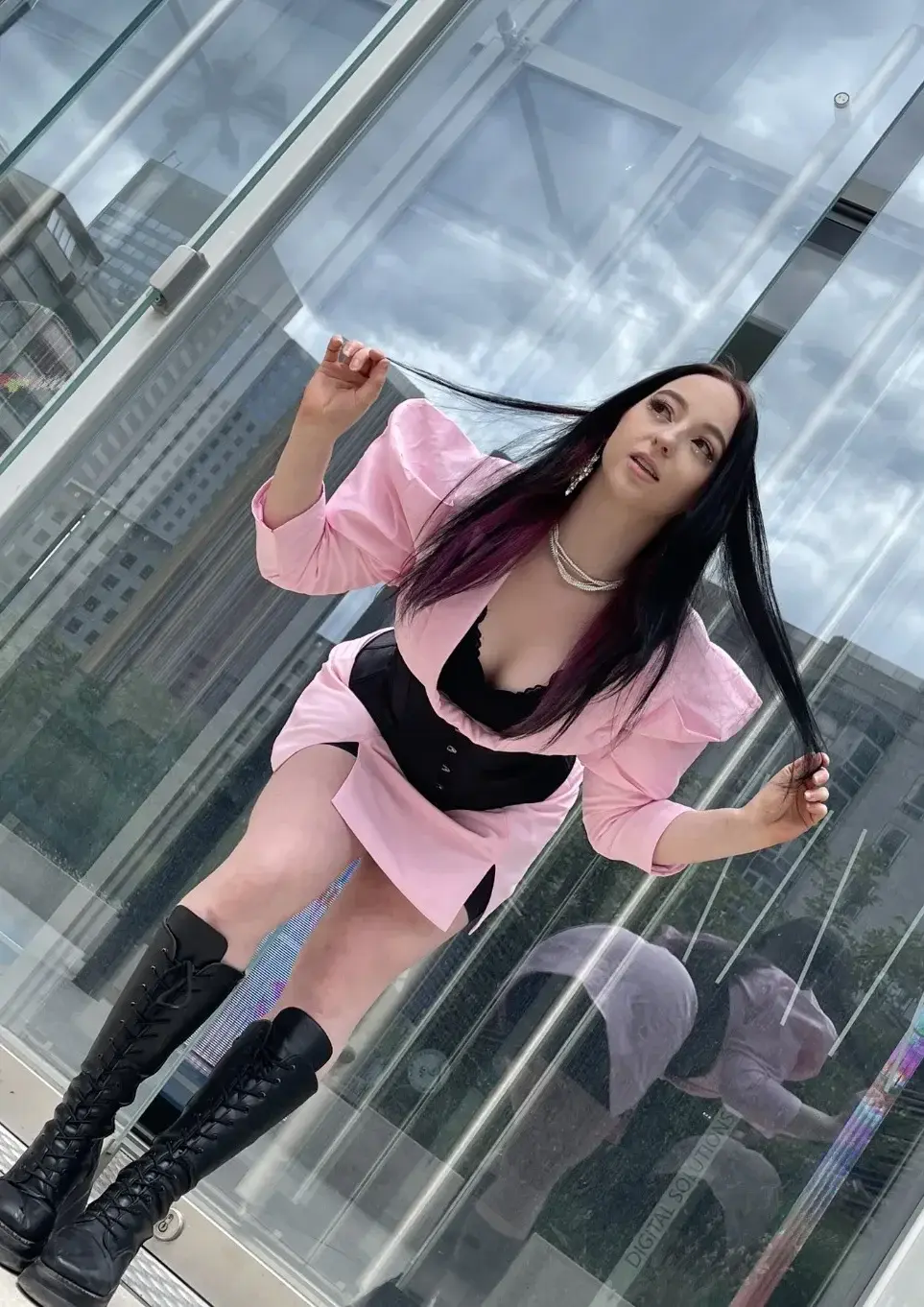 Do I have to lean on more ? 🤔Follow me for the "more" 🤭