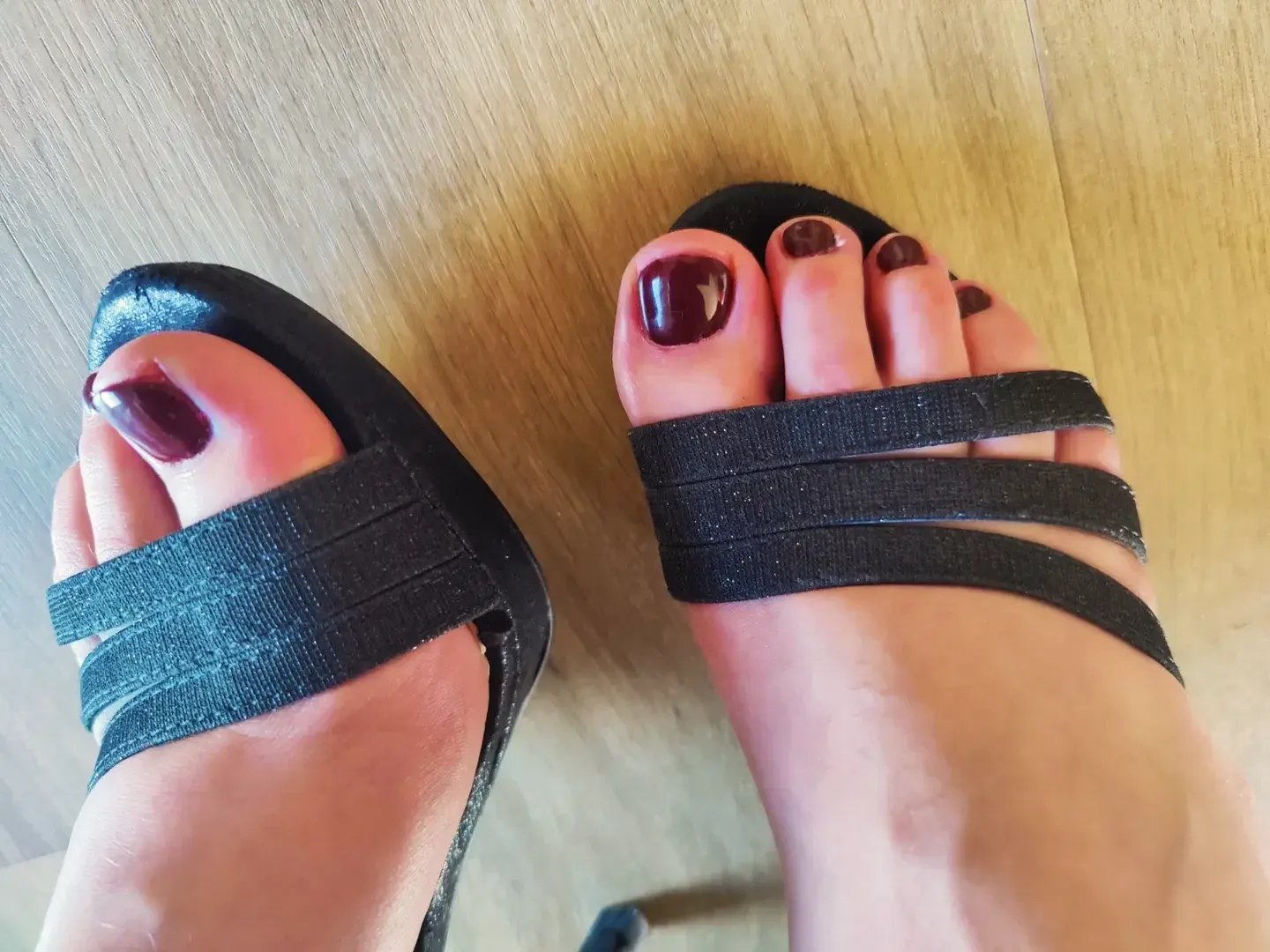 Leak & nude 4 — Feetloverr