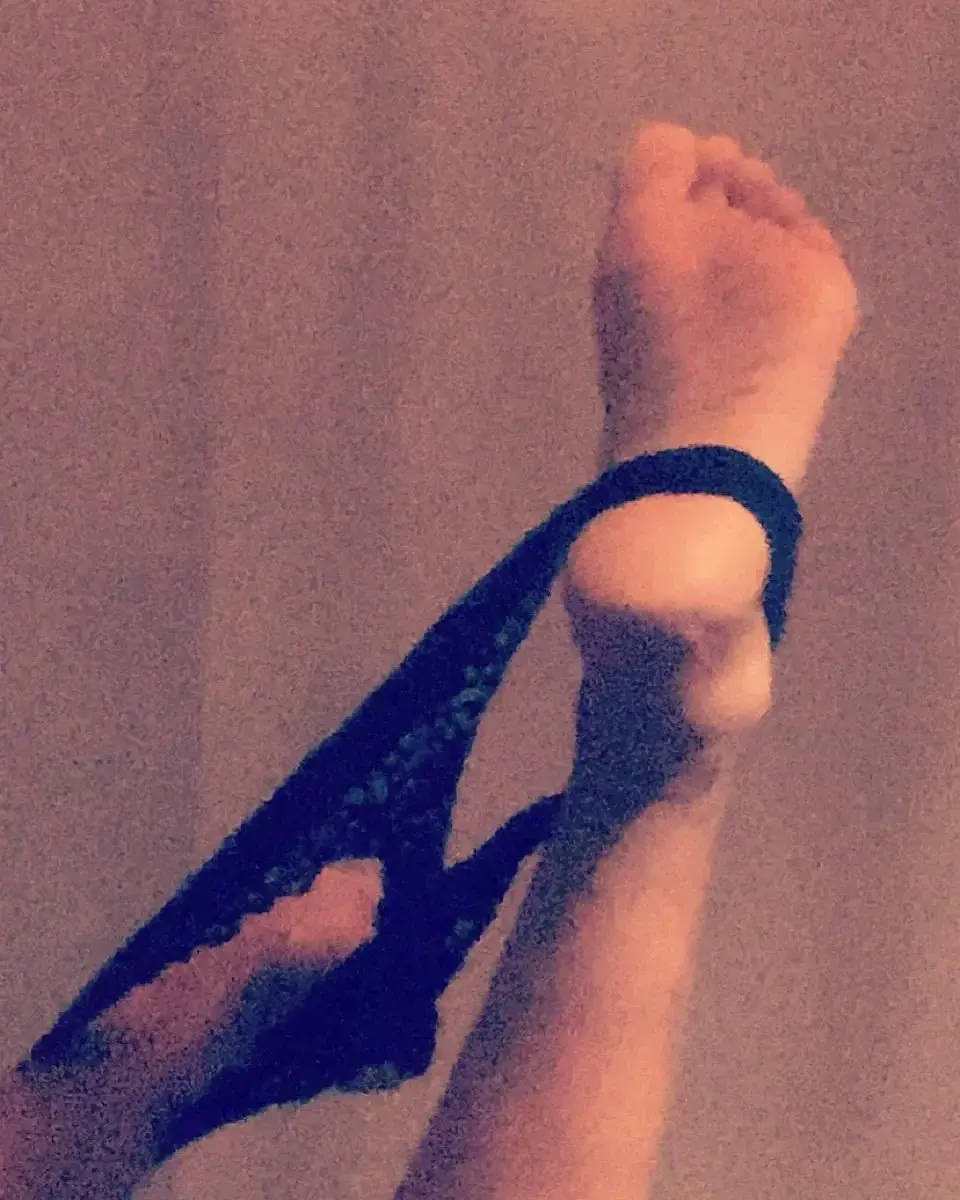 Leak & nude 3 — M_feet