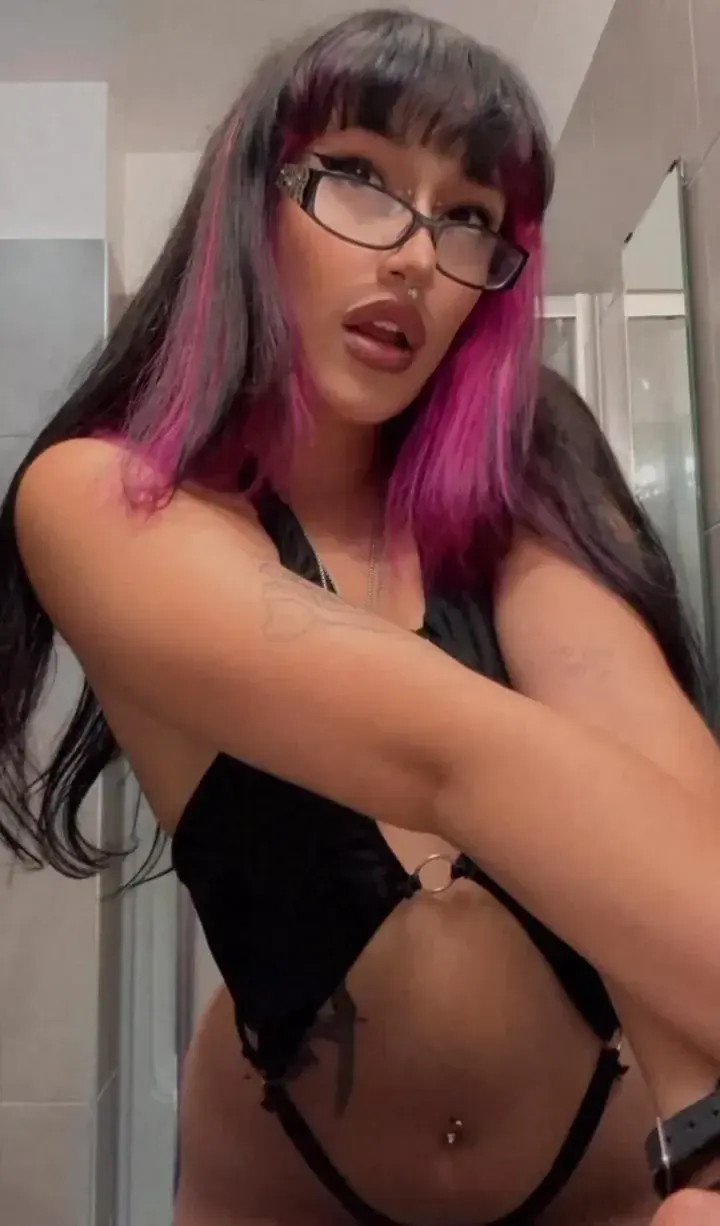 🖤