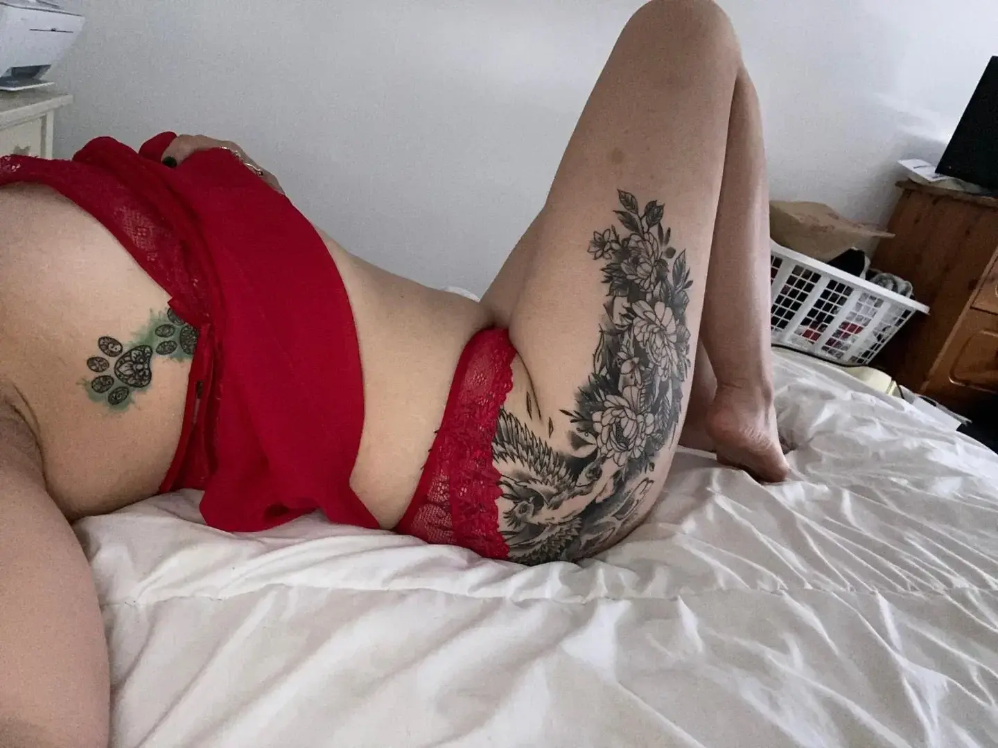 Bientôt de jolis surprise en compagnie de monsieur, de nouveaux accessoires et de la nouvelle lingerie. Rester attentif 😏