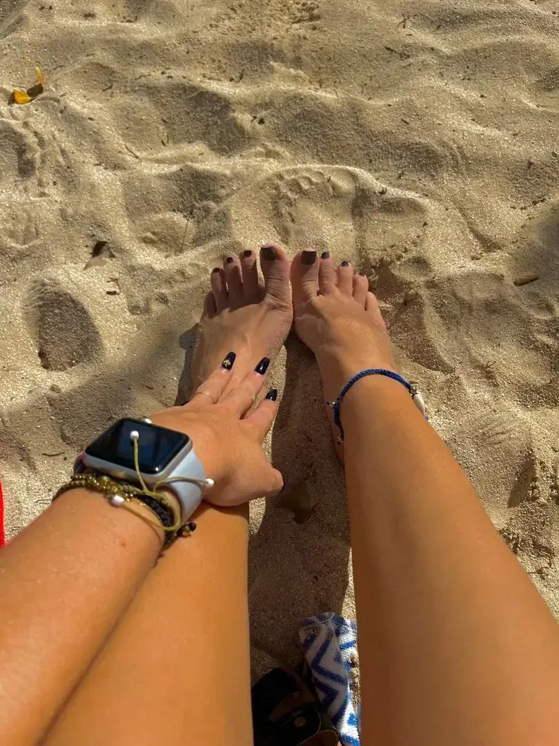 Leak & nude 1 — Victoria_dollsfeet