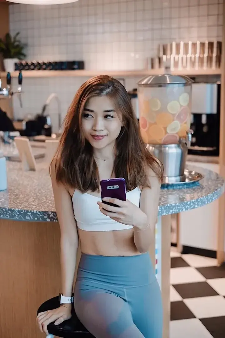 Leak & nude 2 — Vickiima