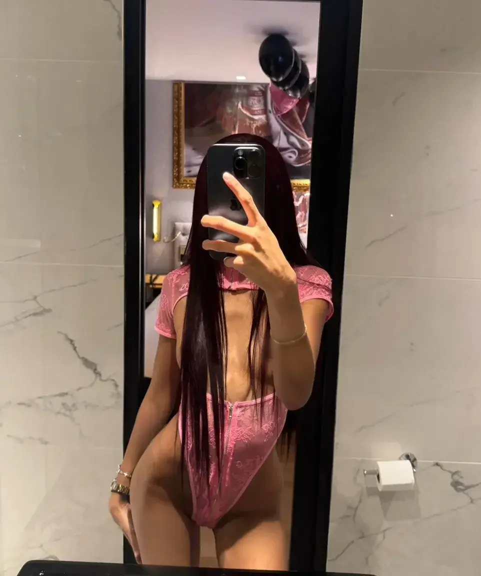 Leak & nude 1 — Anitaa_fr