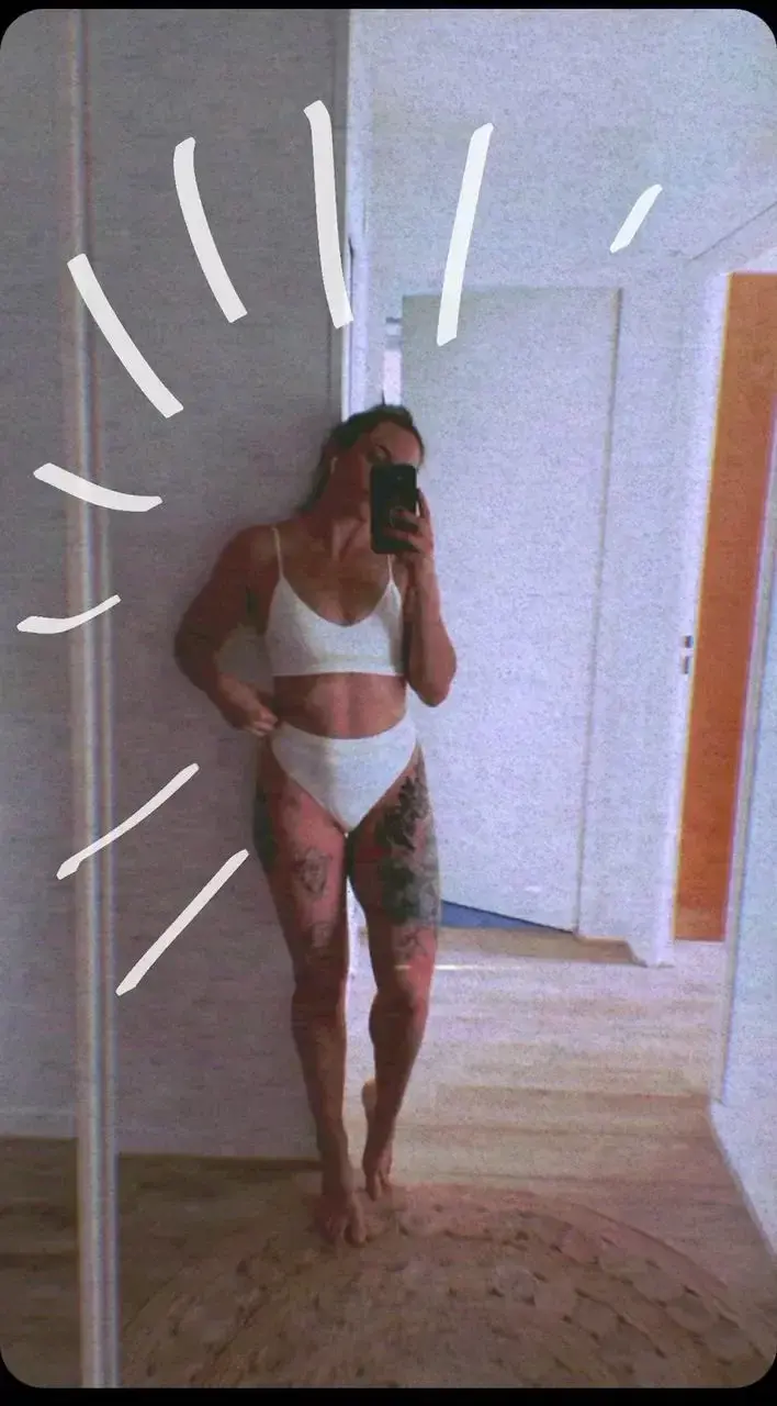 Leak & nude 3 — Cherriespeach