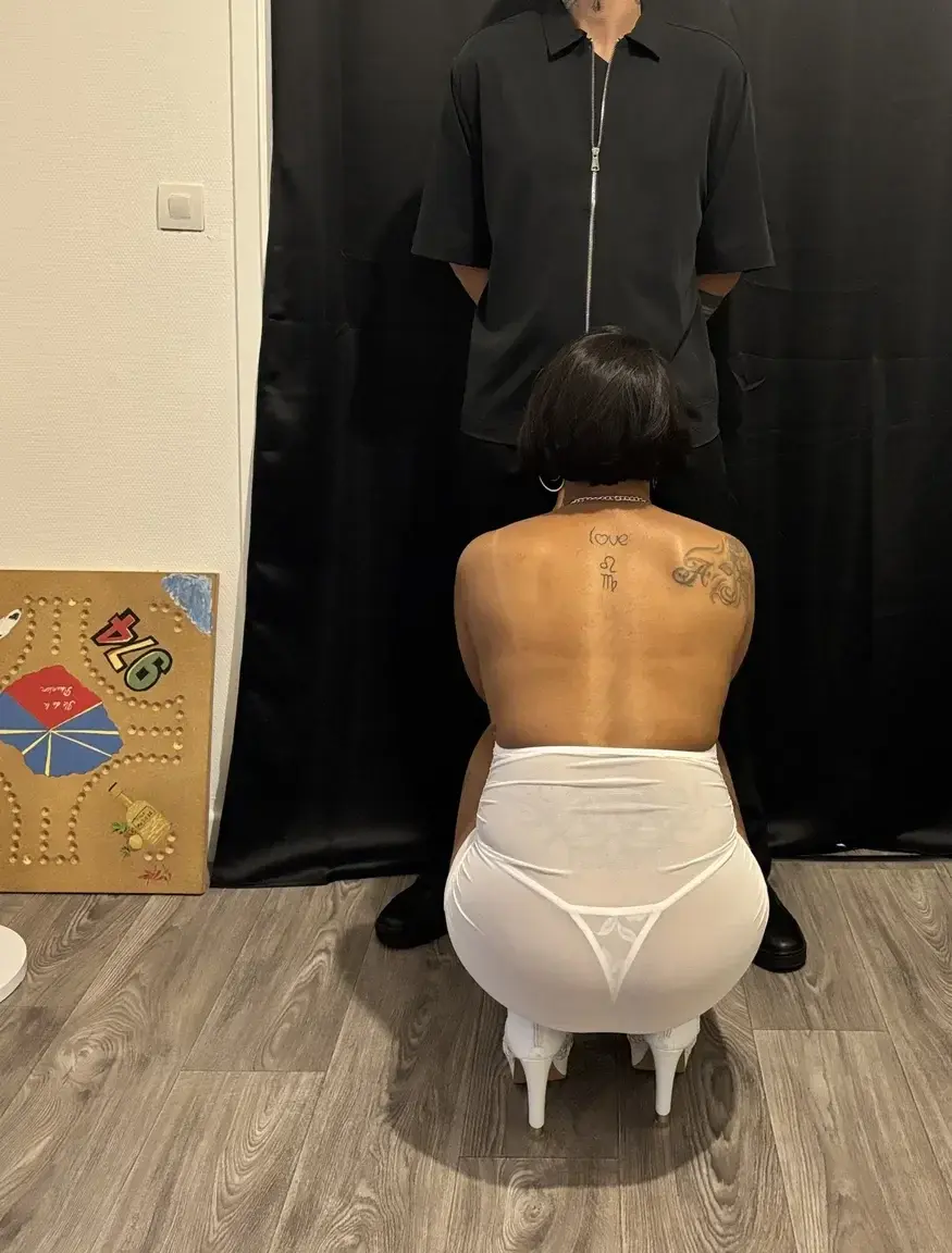 Samantha_sexy — média 10 | French Modèles
