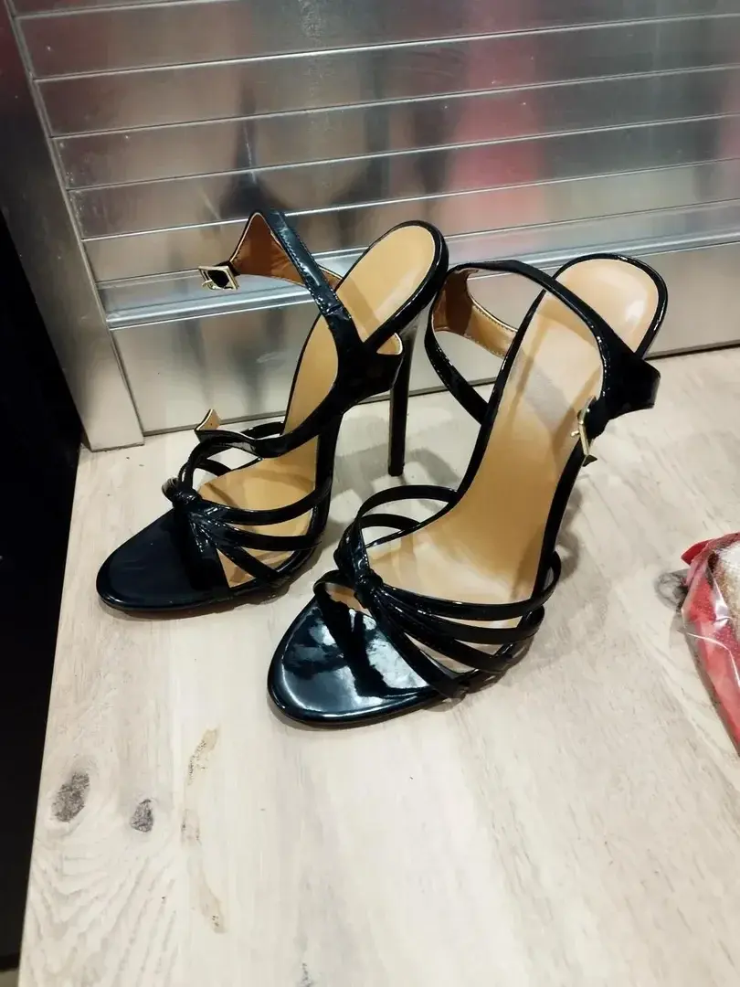 Leak & nude MYM — Dahlia_feetgirl : « média » (MYM)