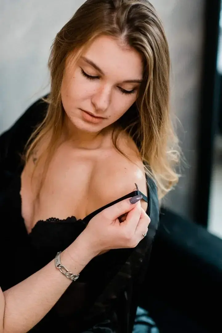 Leak & nude 1 — Elenateres