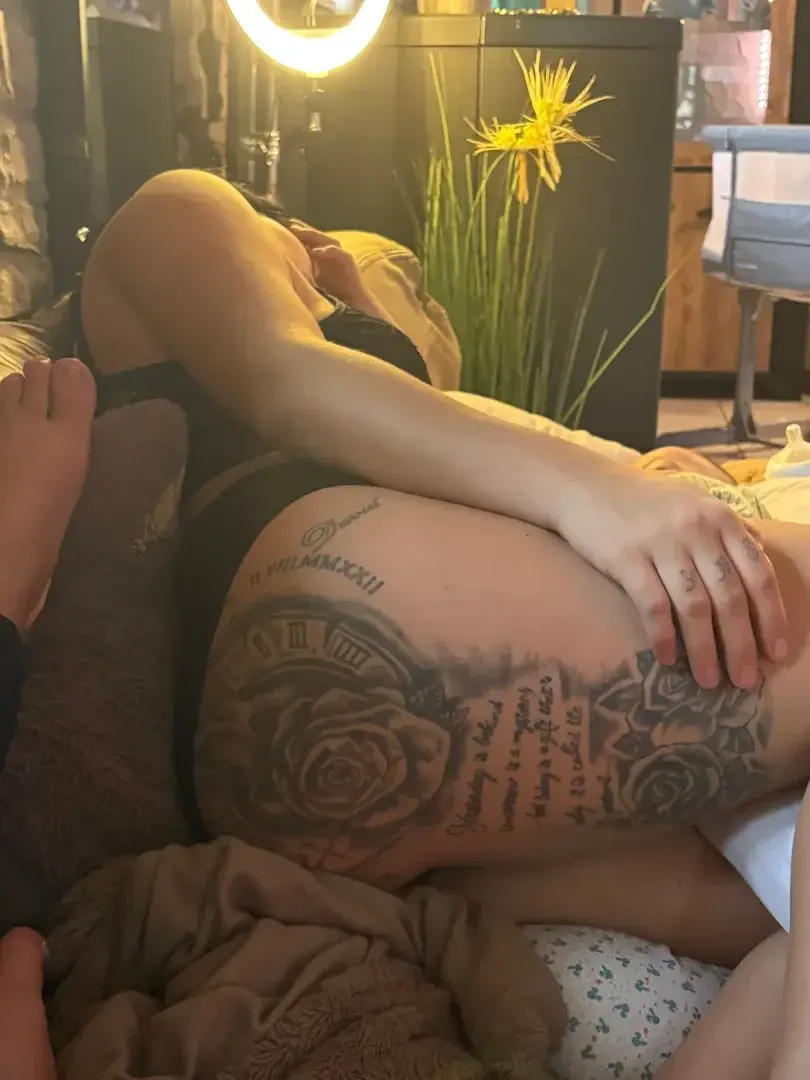Leak & nude 3 — Angelina-gomez