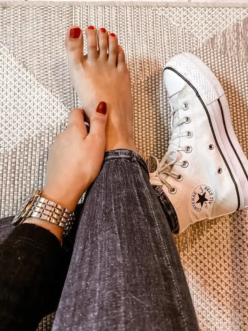 Leak & nude 4 — Feet_x83