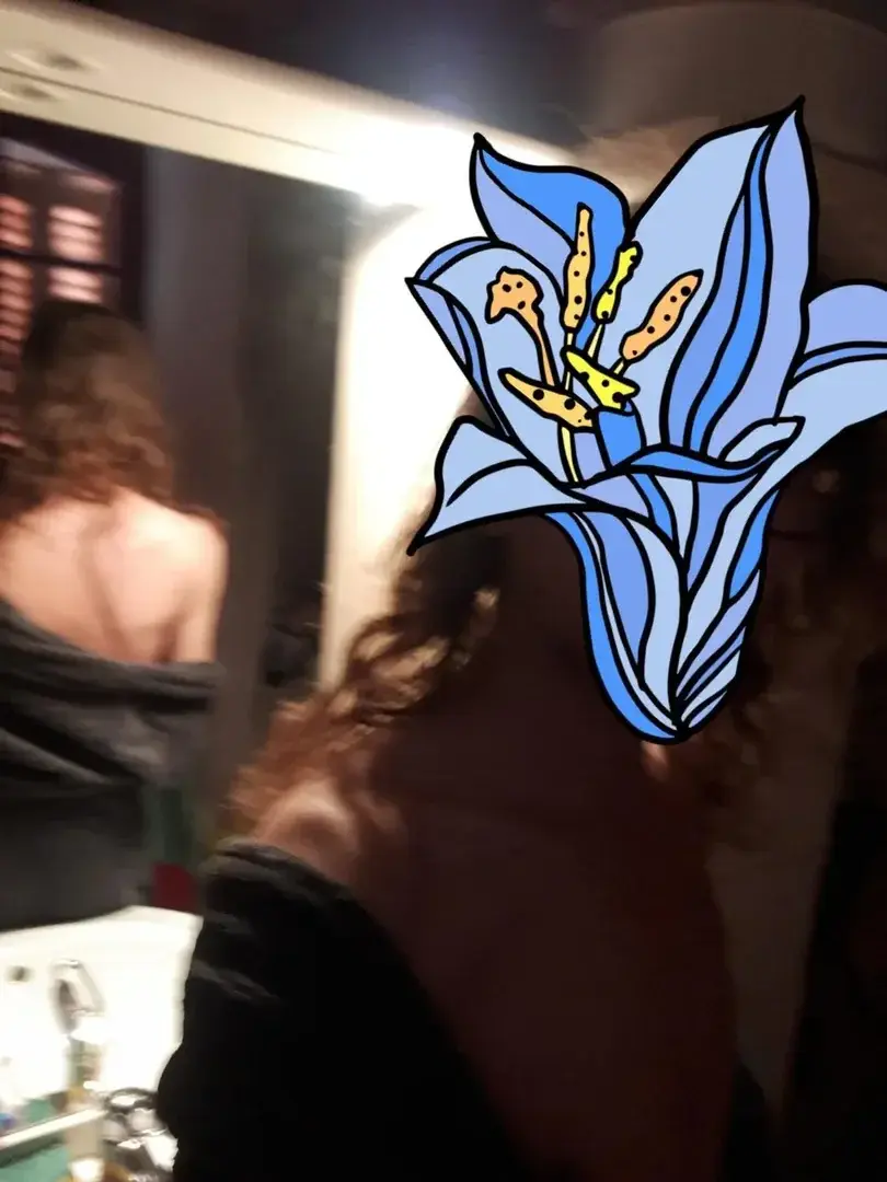 Leak & nude 1 — tridelweiss