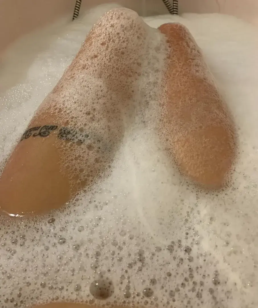Leak & nude 5 — Petit_body_sexy
