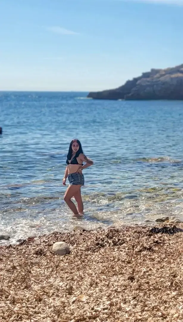 Leak & nude 9 — Morena-13