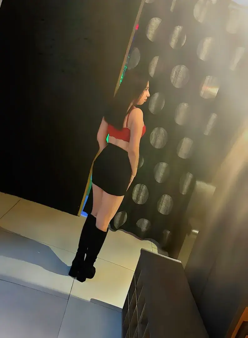 Leak & nude 10 — Morena-13