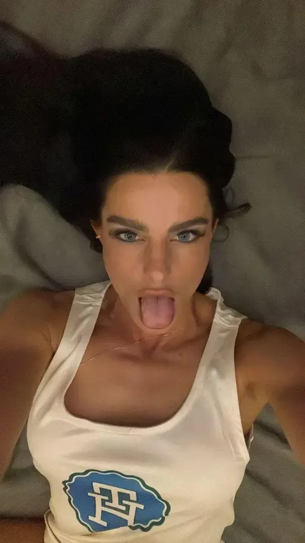 🍦Vidéo BJ gratuite avec votre abonnement 🤤