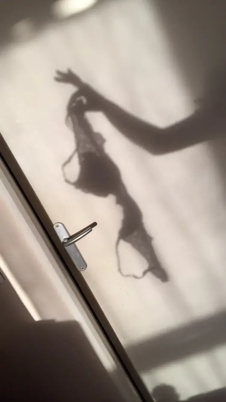 Leak & nude 1 — Emmamiller