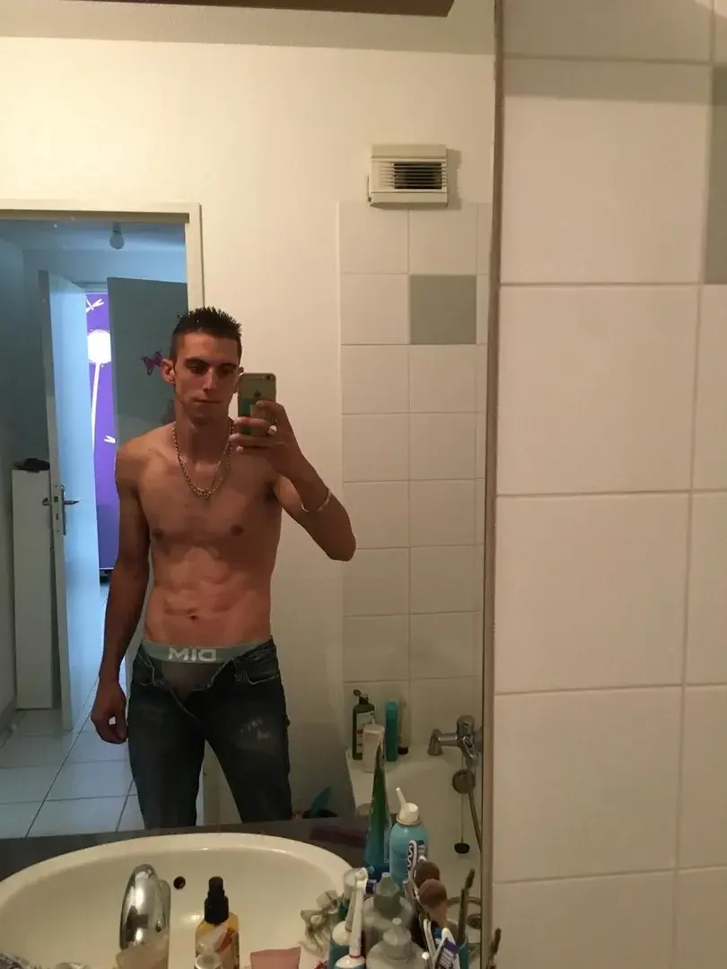 Leak & nude 4 — Joez1000