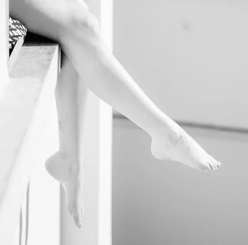 Leak & nude 2 — Feetgirlpix