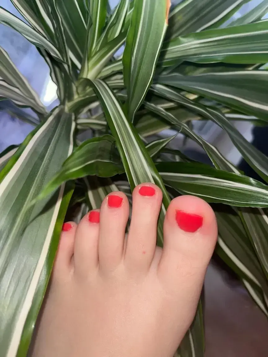 Leak & nude 1 — Feetlove27