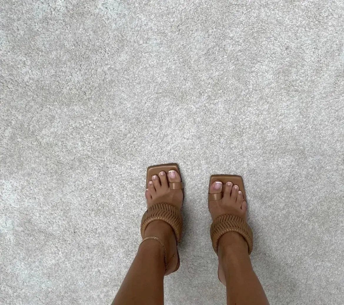 Leak & nude 2 — Annakensington
