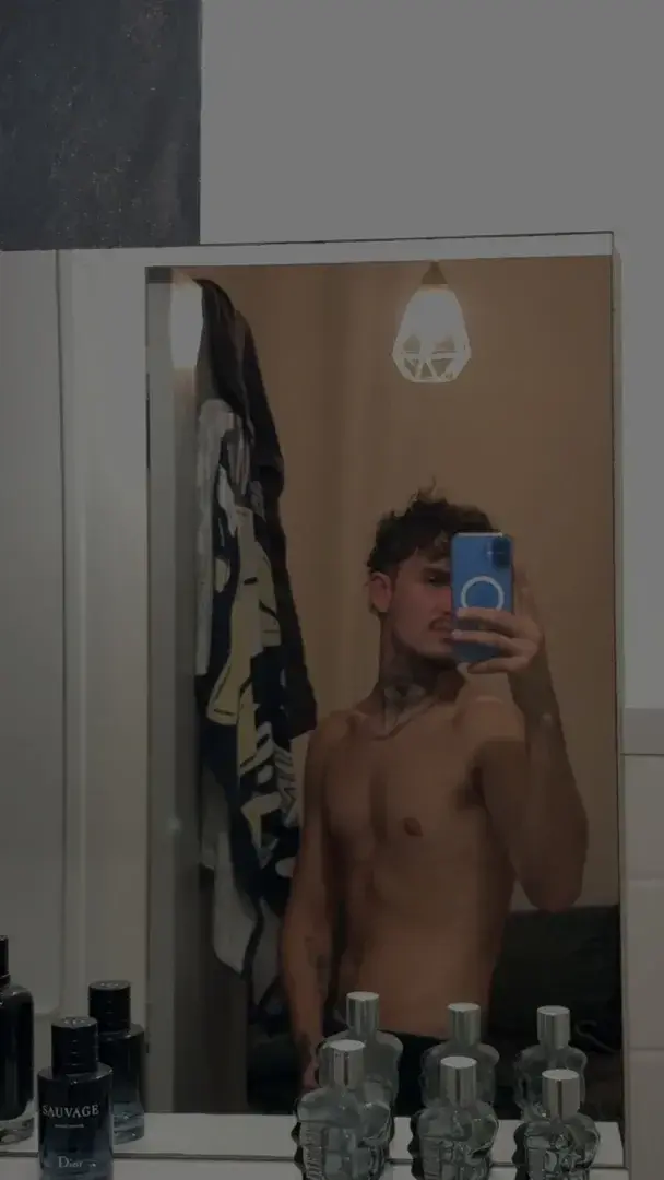Leak & nude 1 — Jeunegaychaud