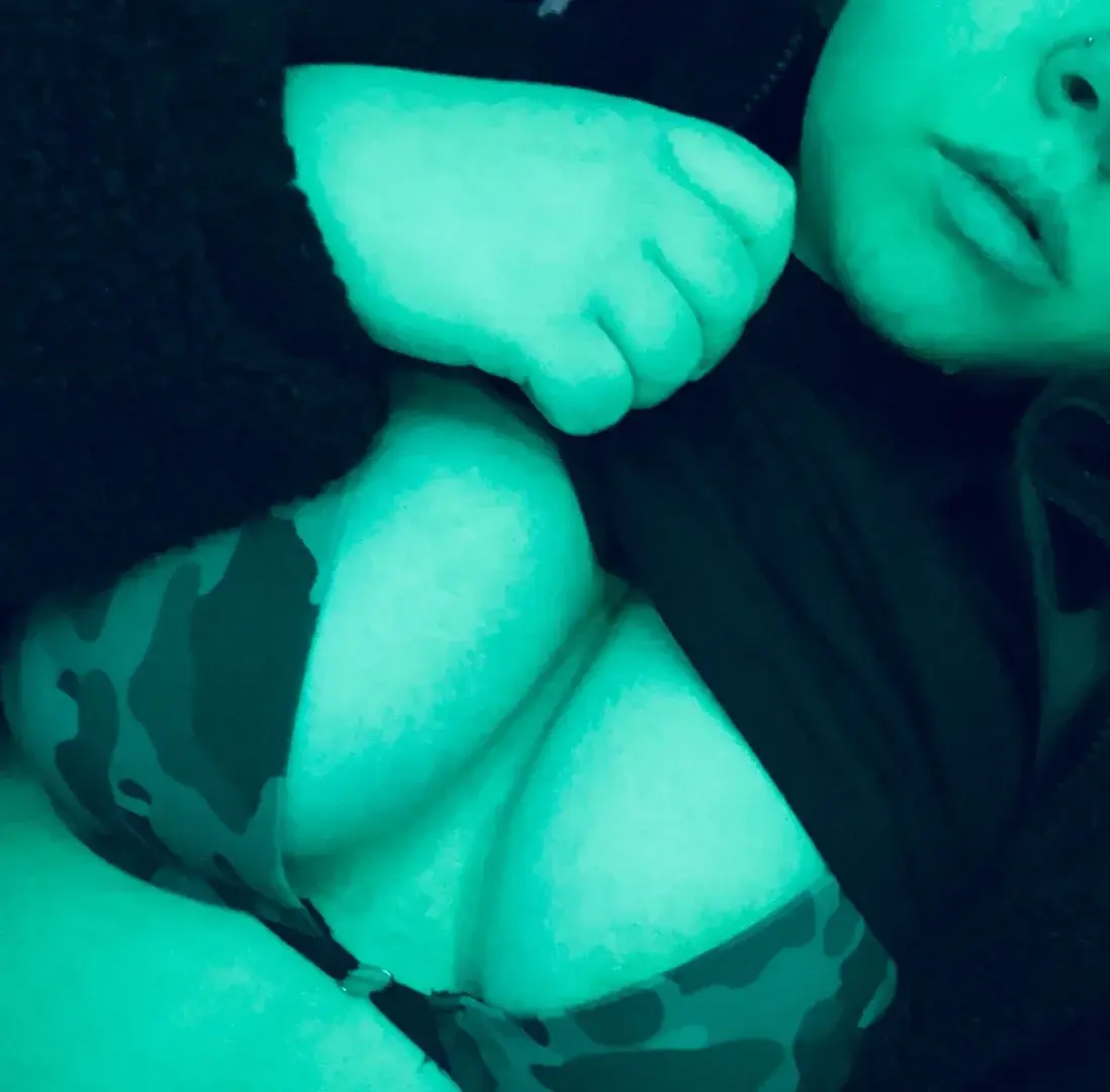 Leak & nude 1 — Gebrauchtesocken