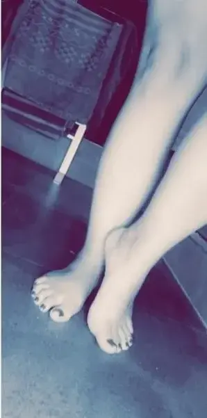 Leak & nude 1 — Ronde_et_alors