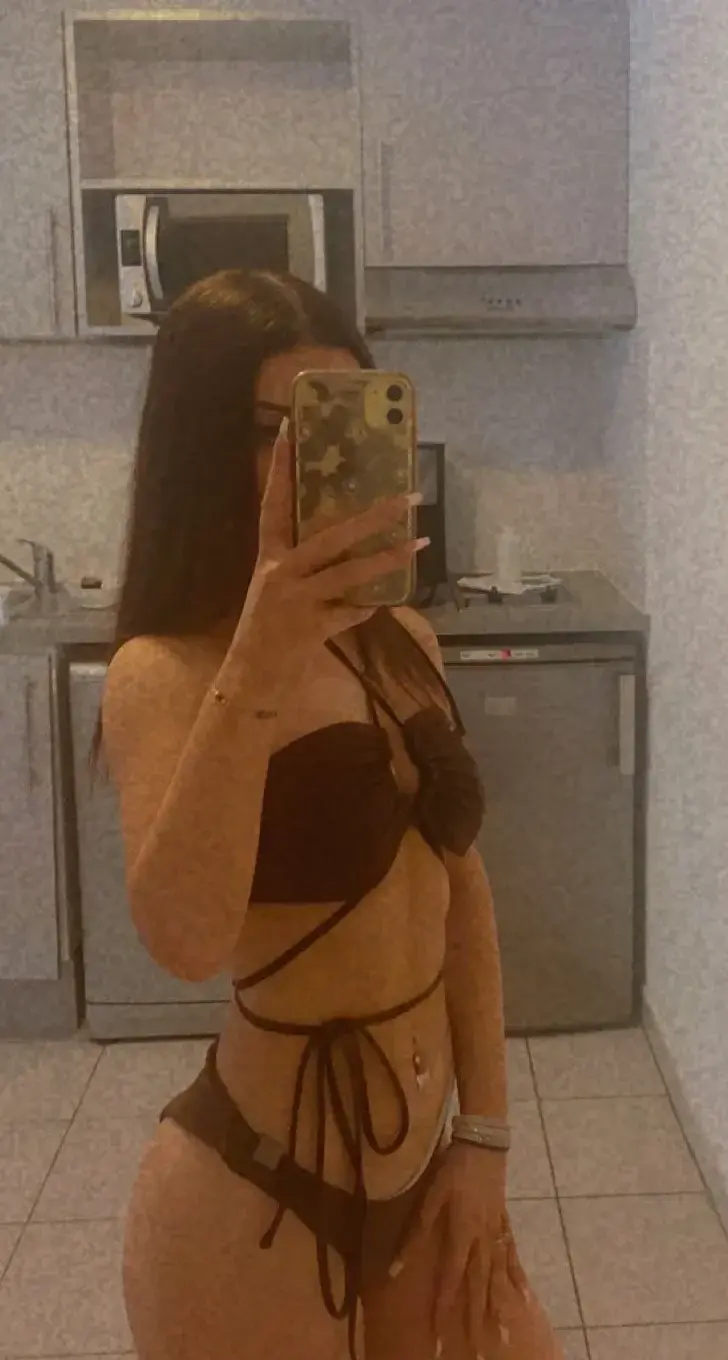 Leak & nude 3 — Iamkellyy