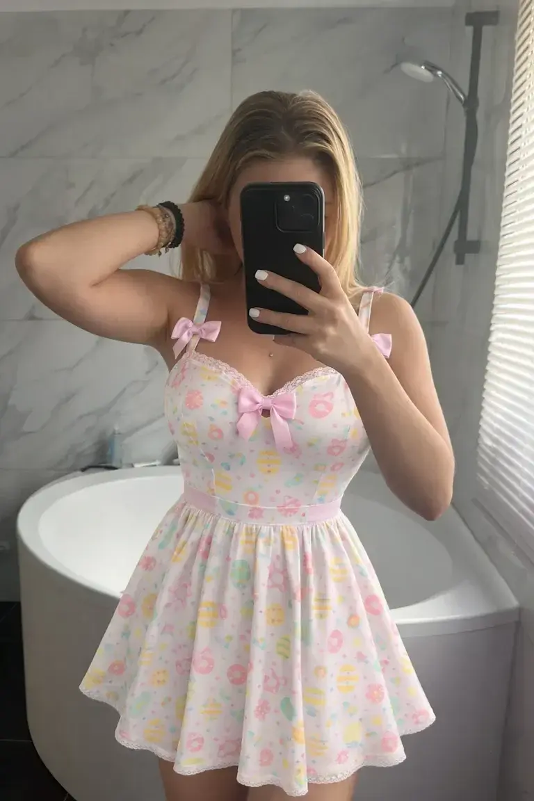 Leak & nude MYM — Bethystory : « combien sur 10 cette robe monsieur ? » (MYM)