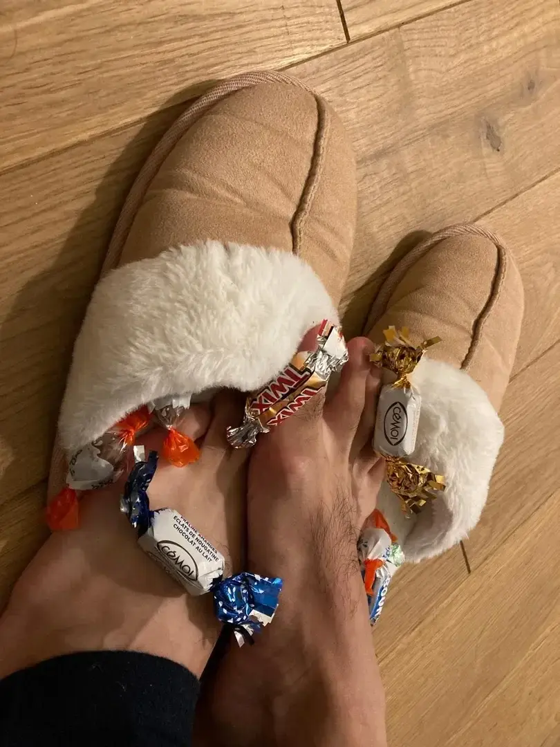 Leak & nude 4 — Feetish-atypic