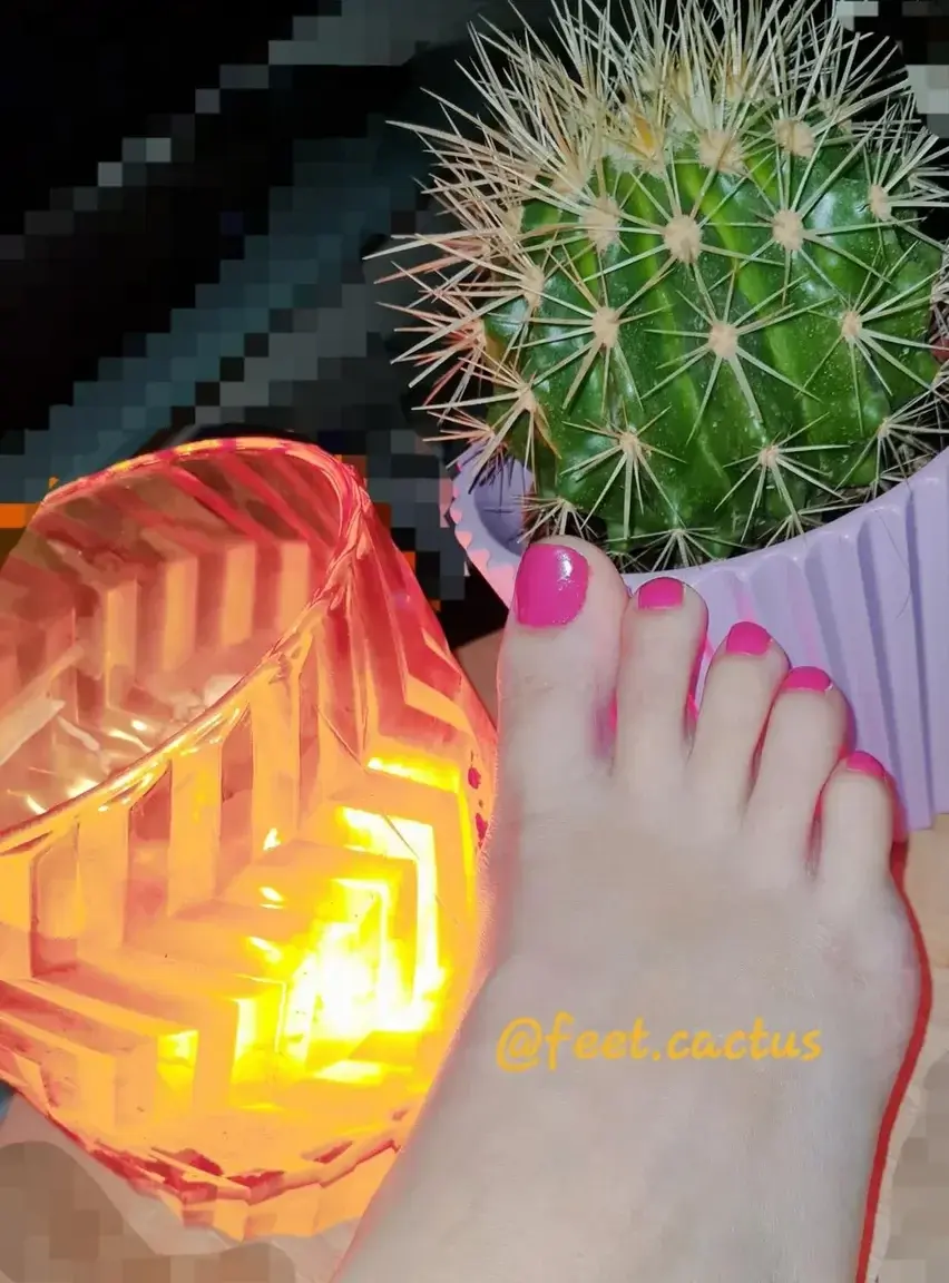Leak & nude 6 — Feet-cactus