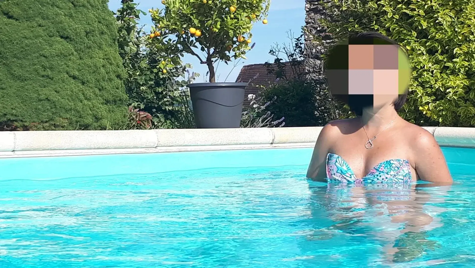 Photo de couverture de Brunette_soumise