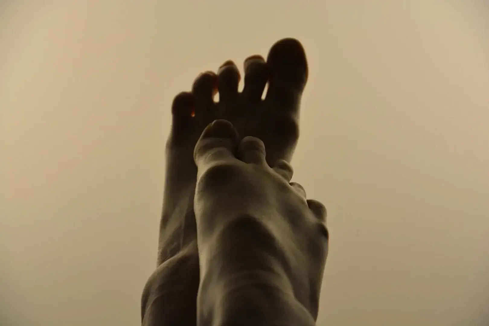 Leak & nude 1 — Beautyfeet20