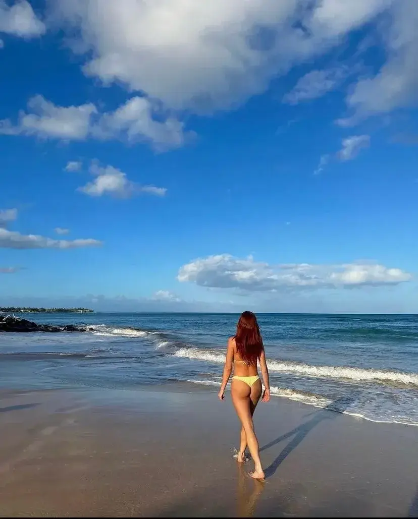 Leak & nude 5 — Sofiadistro