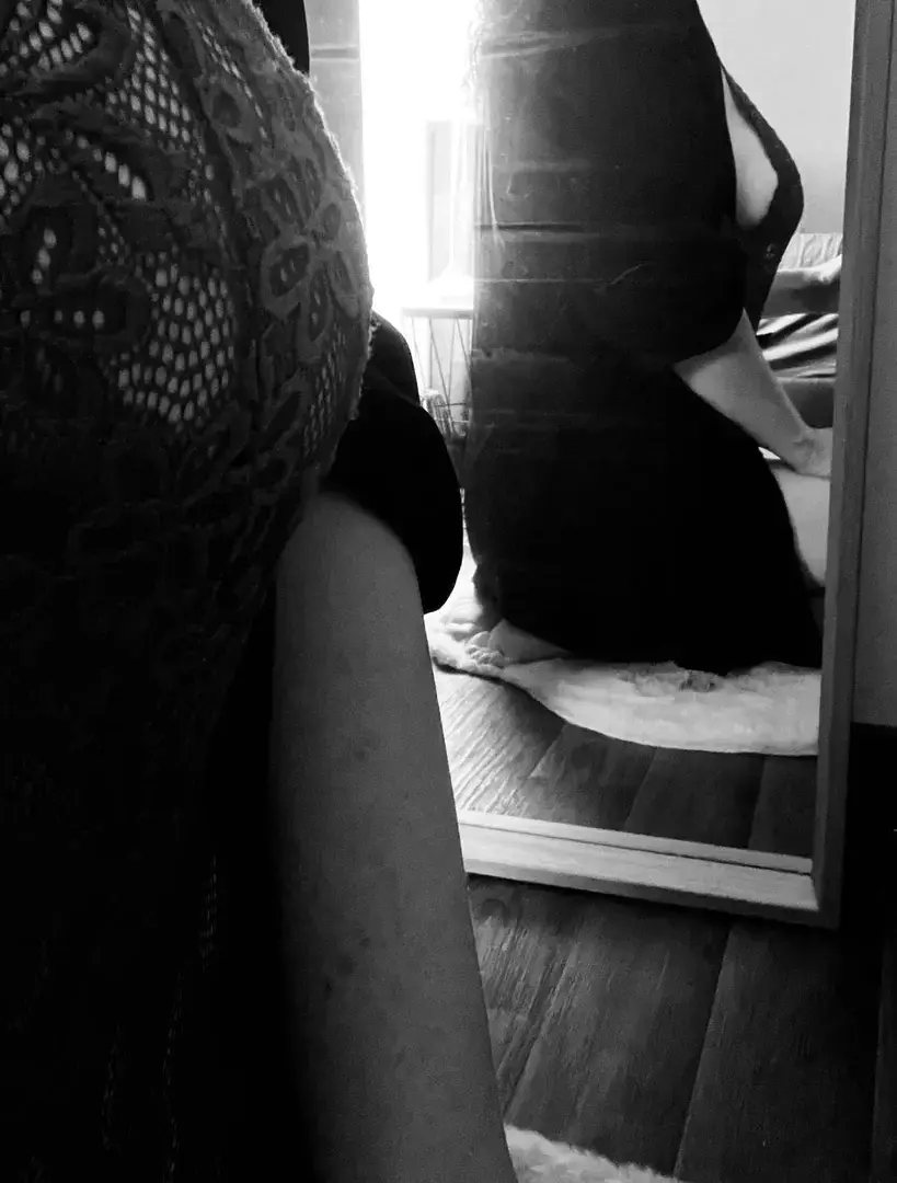 Mimi_17 - Photo exclusive MYM 3 | French Modèles