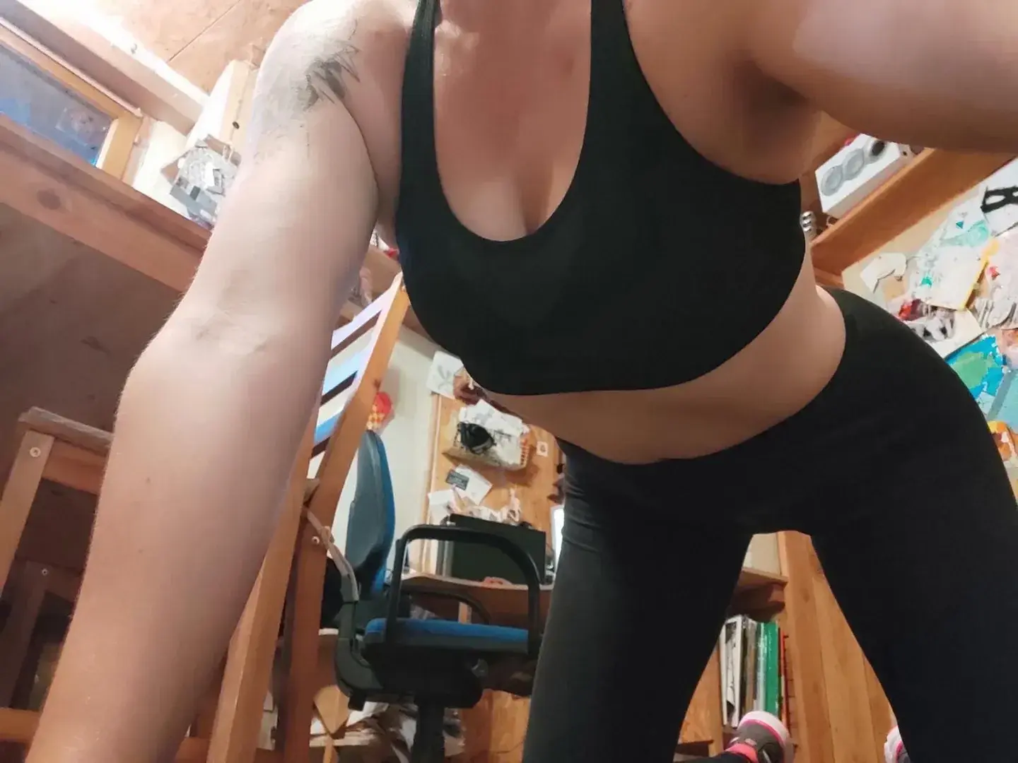 Leak & nude MYM — Sensesharing12_46_15 : « Sport... Feeling good #fitness » (MYM)