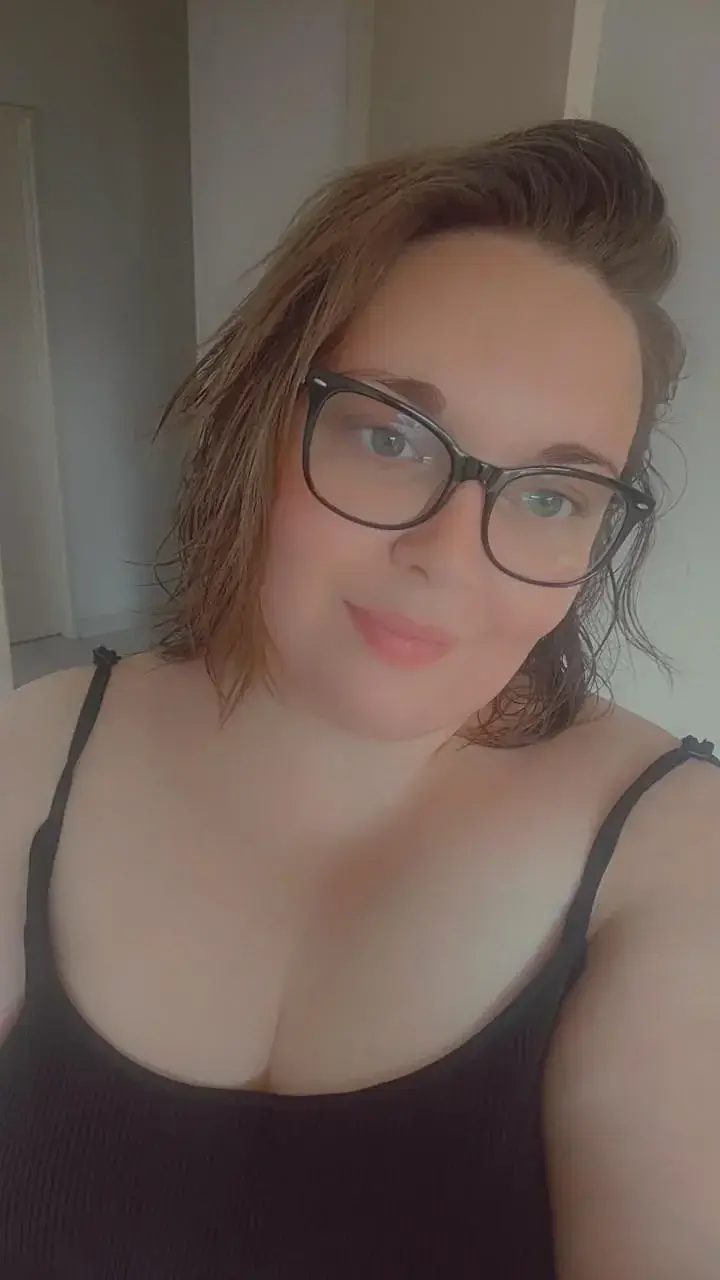 Leak public de Bbwhotcoco — « description de la photo » (nude) sur MYM