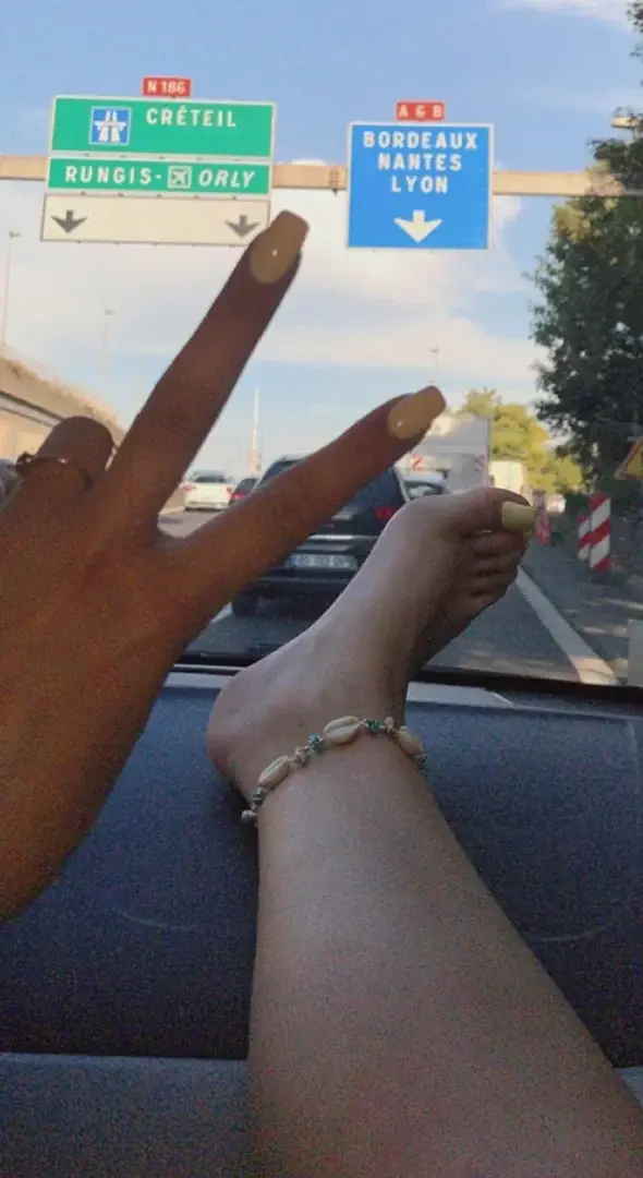 Leak & nude 4 — krysten
