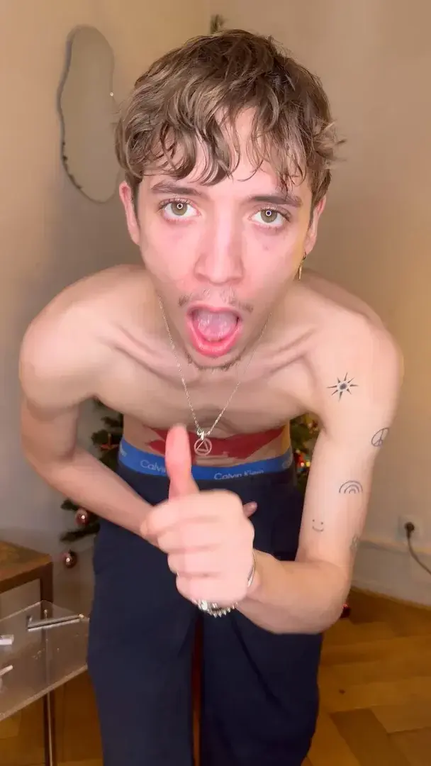 Leak & nude 1 — Benjaminled