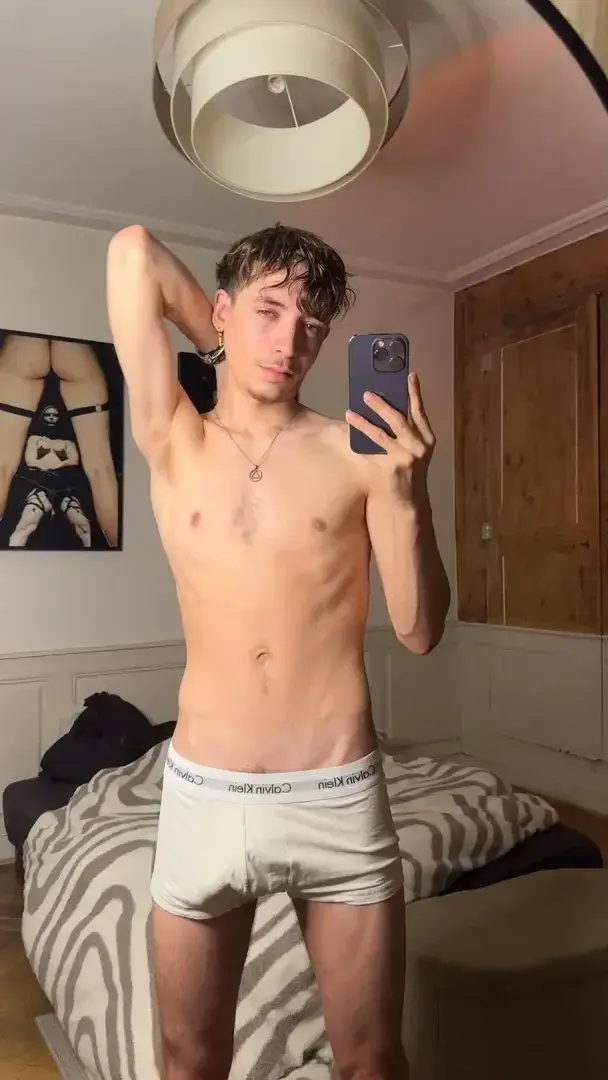 Leak & nude 2 — Benjaminled